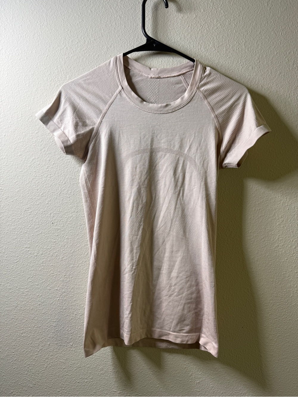 lululemon athletica Light Blush Short Sleeve Crew Top